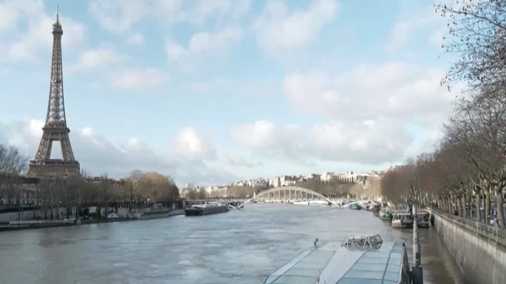 法国多地发生洪水，数千家庭断电