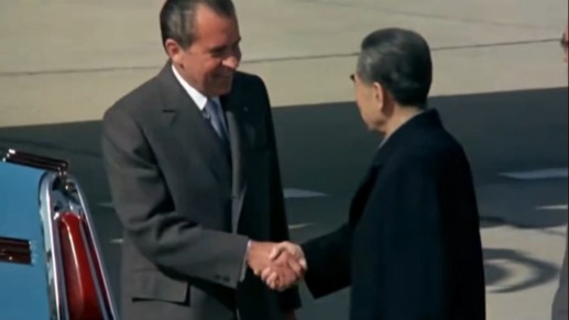 历史上的今天｜1972年2月21日，尼克松访华