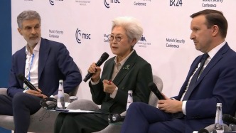 傅莹在慕安会回应“谁能赢人工智能竞赛”：AI创新发展不是一场短跑赛