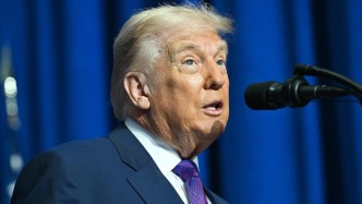 特朗普：预计“十天左右”知道能否与伊朗达成协议