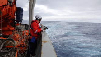 第42次南极考察｜“雪龙”号完成大洋考察作业