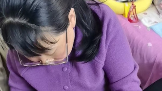 春启新程｜在上海的第15个春节，她说老人们这个时候更需要自己