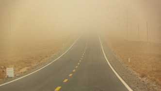 中央气象台连发双预警，春节初四至初六北方大风沙尘来袭