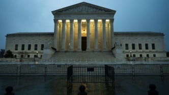 美最高法院裁定特朗普政府大規(guī)模關(guān)稅違法