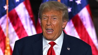 特朗普宣布签署行政令，加征10%全球进口关税