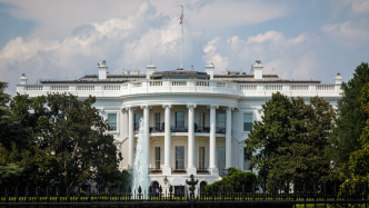 特朗普签署行政令终止部分关税措施