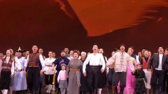 视频丨春晚《奔腾的海骝马》，为何让无数人热泪盈眶？