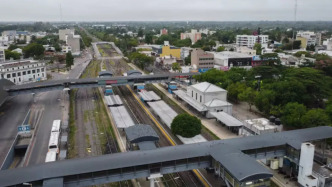 阿根廷田野手记：关停的工厂、变贵的账单与华商的新生意｜907编辑部