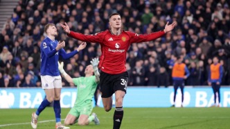 体坛联播｜曼联1比0埃弗顿位居第四，中国男篮出征世预赛