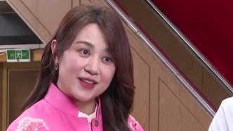 馬麗人民日報(bào)撰文：與億萬家庭共同歡度春節(jié)的感覺很奇妙，也很珍貴