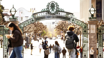 特朗普政府以无视“反犹主义”为由起诉加州大学