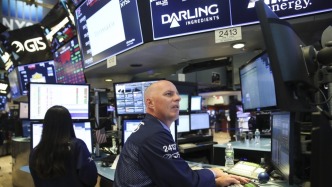 一份AI假想报告震动美股，作者回应：早知如此不会免费公开，颠覆性情景并非不可能发生