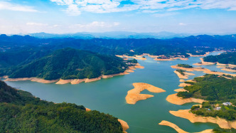 馬上評｜“好天氣”標(biāo)準(zhǔn)更嚴(yán)格，意味著什么？