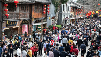 春节假期消费市场人气足亮点多