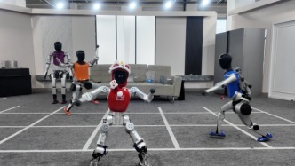 亿元入场券，机器人公司“赌命”2026：马年春晚背后的野心和焦虑