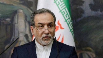 伊朗代表团抵达日内瓦伊美谈判地