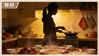 这届年轻人，把春节的每个缝隙都变成了生意