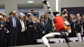 宇樹科技、西門子能源…默茨中國行凸顯“經(jīng)濟(jì)”關(guān)鍵詞，德國專家：中國不可或缺