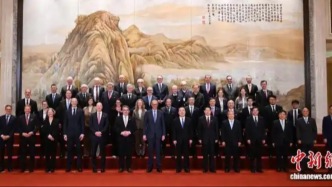 德国总理默茨杭州行会见10家中企，为何偏偏是它们？