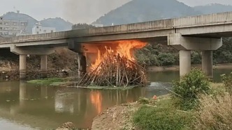 广西北流通报一桥下发生火情：学生放烟花导致，无次生损害