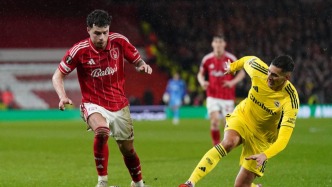 体坛联播｜欧联杯、欧协联16强全部确定，德容伤缺5至6周