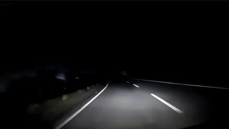 語音指令識別錯誤，夜間高速關大燈？領克致歉：已更新，行駛狀態(tài)只能手動關閉