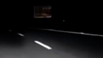 語音指令“關(guān)閱讀燈”卻關(guān)了大燈致車輛撞上護(hù)欄，領(lǐng)克致歉