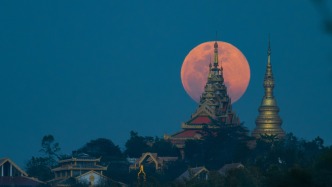 直播丨别忘抬头看！元宵节的月亮居然是“红豆沙”馅儿的