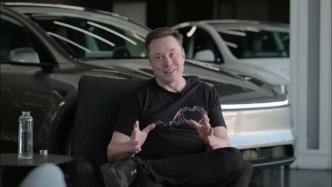 馬斯克豪言：機(jī)器人10年內(nèi)讓工作成為“可選項”