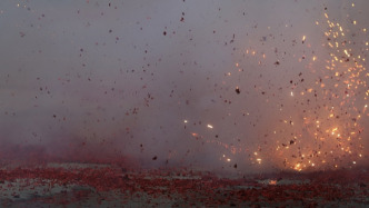 应急管理部：会同相关部门组织开展烟花爆竹“一件事”全链条治理