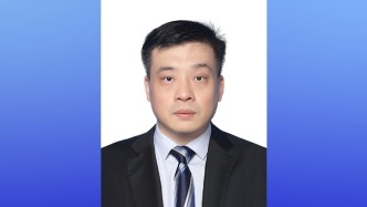 华润（集团）有限公司党委委员、副总经理韩嵩，主动投案