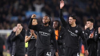 体坛联播｜曼城四连胜仅差阿森纳2分，C罗生涯第35次失点