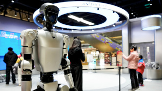 两会前瞻｜人形机器人受到关注，首个全产业链标准近期已推出