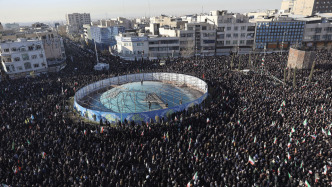 哈梅内伊遇害后，谁将领导伊朗？