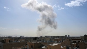 以色列宣布对伊朗发动新一轮空袭