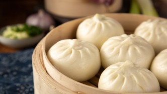 新消费观察｜单店日销千只肉包，肉铺跨界背后的生鲜零售破局方法