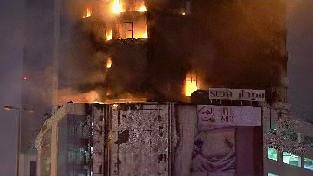 連線巴林丨美以伊戰(zhàn)事波及多地，中國旅客驚慌逃生：“你聽！導(dǎo)彈又來了”