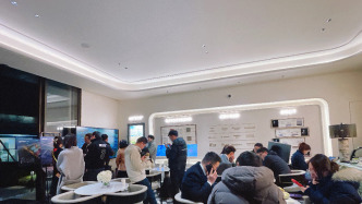 实探｜“沪七条”首周末上海楼市：有售楼处来访量翻倍，二手房议价空间变小