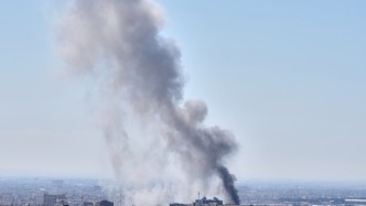 伊朗称纳坦兹核设施遭美以空袭