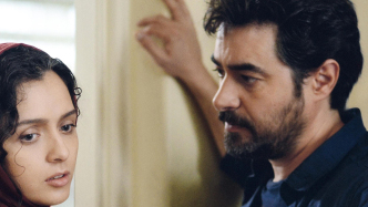 被国际大奖偏爱的伊朗电影，连接普通民众的过去、现在与未来