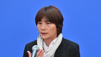 水庆霞代表：全国多地兴起城市联赛，足球的意义已超过竞技