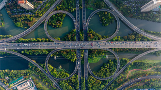 26位“首席”做客澎湃把脉2026：对中国经济有信心，战略看多A股