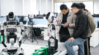 娄勤俭：中国必将是外商理想、安全、有为的投资目的地