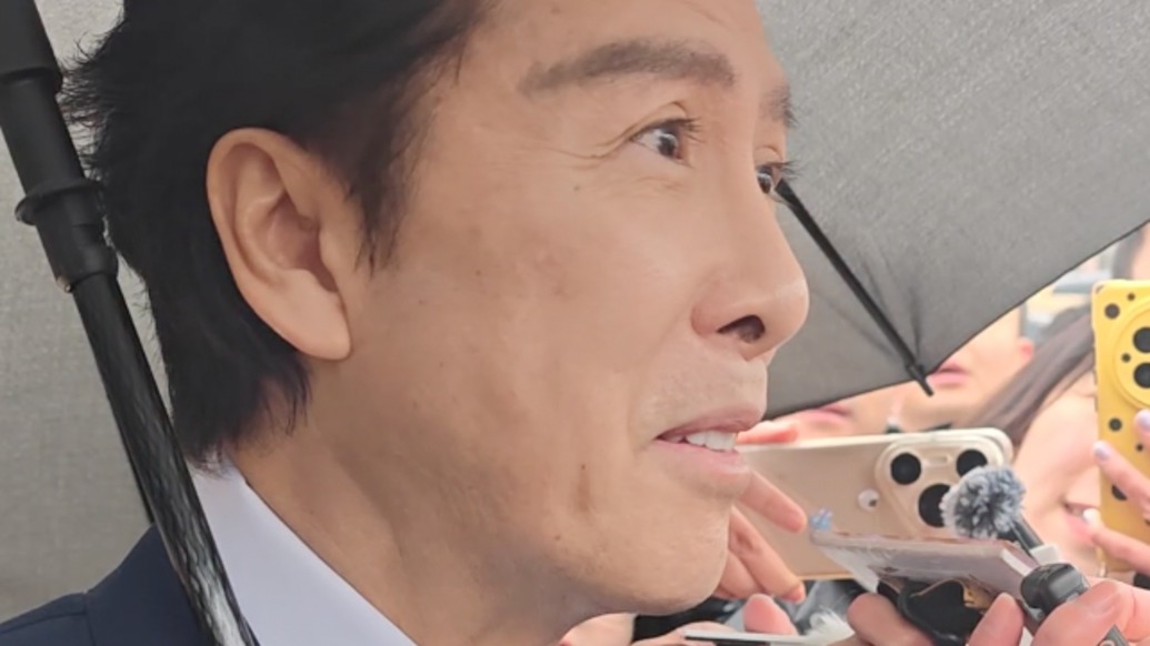 小浪花跑兩會(huì)丨甄子丹委員：AI對(duì)行業(yè)有沖擊，但情感還需人來主導(dǎo)