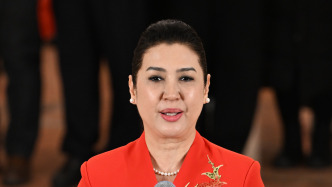 木亞賽爾·托乎提委員：新疆有66所高校，家門口就能上大學