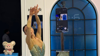 MWC观察丨“新物种”Robot Phone能给手机硬件创新带来什么？