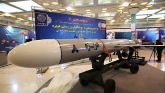 伊朗导弹持续攻击美国航母，能得手吗？