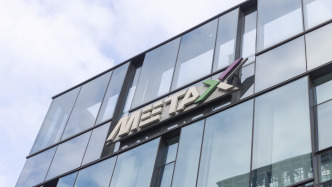 沐曦股份预计一季度营收增超24%，净亏同比收窄至少两成