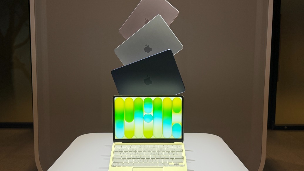 MacBook Neo抢先上手！手机芯+8GB内存，4599元起售