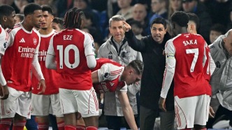 体坛联播｜阿森纳多赛一场领先7分，曼联11轮不败遭终结